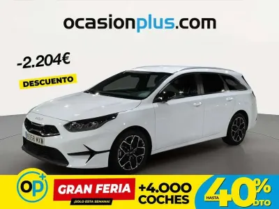 Usado Kia Ceed Style 101 CV (74 kW) 2025 Blanco Utilitario