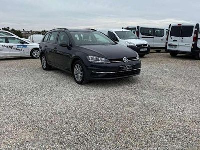 Usado VW Golf VII Advance 110 CV (80 kW) 2018 Gris Utilitario
