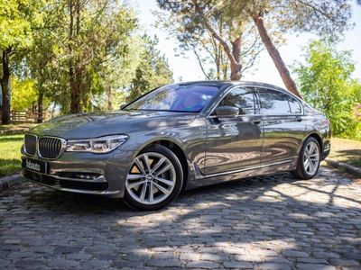 Käytetty BMW 750L Comfort Edition 450 HP (330 kW) 2015 Harmaa Sedan