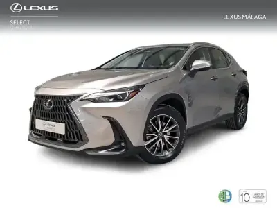 Usado Lexus NX350h Business Edition 242 CV (177 kW) 2022 Gris SUV