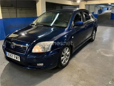 Occasion Toyota Avensis Sol 129 PK (94 kW) 2004 Blauw Sedan
