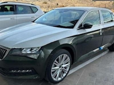 Usado 2023 Skoda Superb Ambition | 32.100 € (Precio justo)