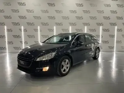 Usado Peugeot 508 SW Access 115 CV (84 kW) 2012 Negro Familiar