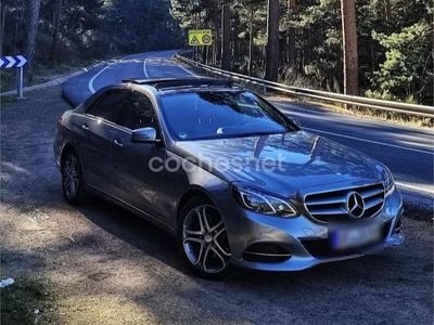 Usado Mercedes E250 204 CV (150 kW) 2015 Gris / plata Berlina