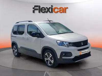 Usado Peugeot Rifter GT 131 CV (96 kW) 2021 Beige Monovolumen