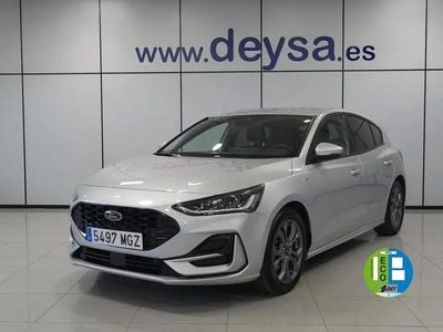 Käytetty Ford Focus ST-Line 155 HP (114 kW) 2023 Harmaa Sedan