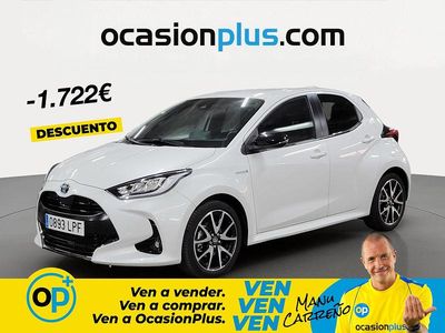 Usado Toyota Yaris Hybrid Style 116 CV (85 kW) 2021 Blanco