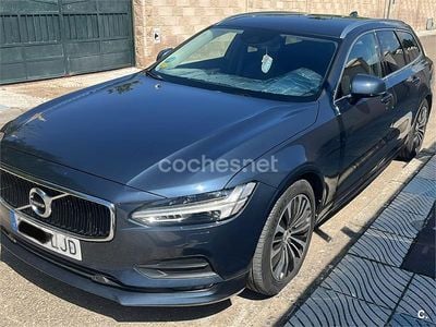 Käytetty Volvo V90 Business Edition 190 HP (139 kW) 2020 Sininen Farmari