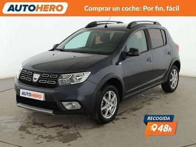 Usado Dacia Sandero 101 CV (74 kW) 2020 Gris Berlina