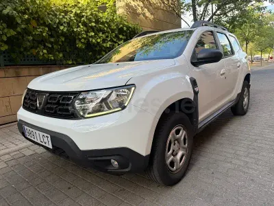 Usado Dacia Duster Acces 100 CV (73 kW) 2019 Blanco SUV
