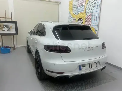 Usado Porsche Macan Turbo Performance Package 440 CV (323 kW) 2018 Blanco SUV