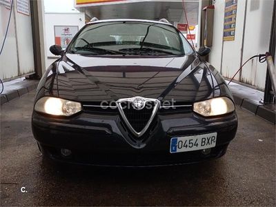 Negro Usado 2003 Alfa Romeo 156 Distinctive Familiar | 3000 €