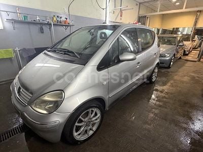 Gris / plata Usado 2002 Mercedes A170 Avantgarde Monovolumen | 2990 € (Precio justo)
