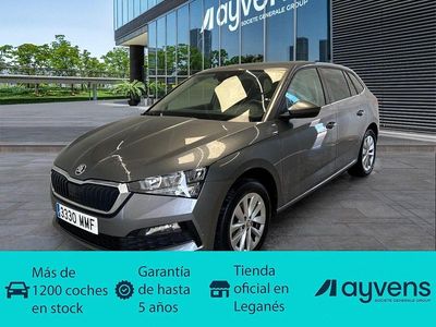 Usado Skoda Scala Selection 95 CV (69 kW) 2023 Gris oscuro Utilitario