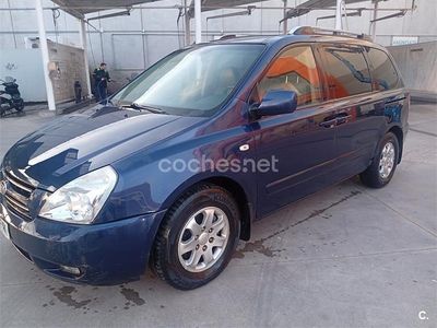Usado Kia Carnival 185 CV (136 kW) 2007 Azul Monovolumen