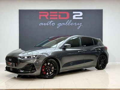 Usado Ford Focus ST 280 CV (205 kW) 2024 Gris Utilitario