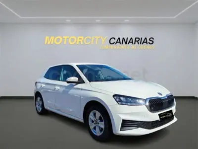 Occasion Skoda Fabia Active 95 PK (69 kW) 2023 Wit Sedan