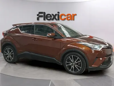 Usado Toyota C-HR Advance 122 CV (89 kW) 2018 Marrón SUV