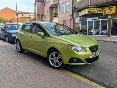 Begagnad Seat Ibiza Sport 105 HK (77 kW) 2009 Grön Sedan