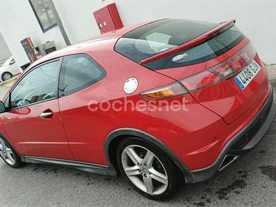 Usado Honda Civic Type S 140 CV (102 kW) 2008 Rojo Berlina