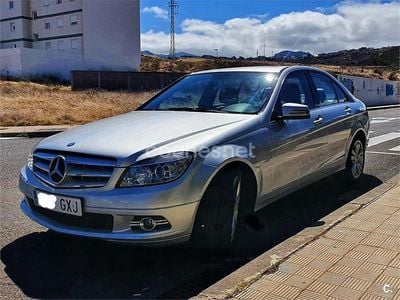 Usado Mercedes C200 Avantgarde 184 CV (135 kW) 2007 Gris / plata Berlina
