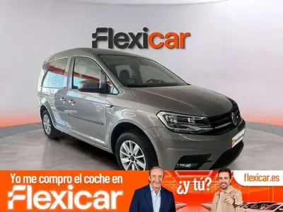 Usado VW Caddy Beach 102 CV (75 kW) 2018 Gris Monovolumen