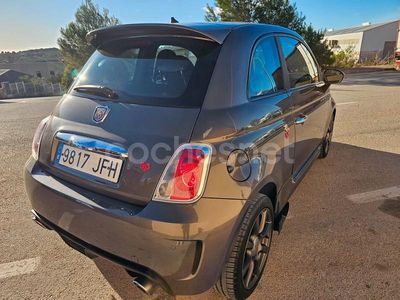 Usado Abarth 500 135 CV (99 kW) 2015 Gris / plata Utilitario