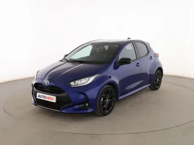 Usado Toyota Yaris Style 116 CV (85 kW) 2022 Azul Utilitario