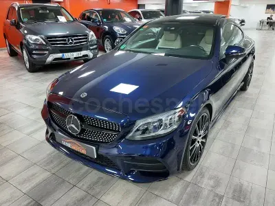 Usado Mercedes C300 258 CV (189 kW) 2019 Azul Coupe