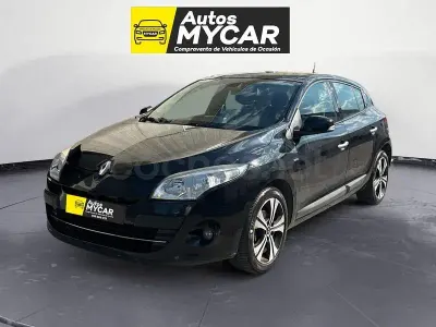 Usado Renault Mégane III Dynamique 130 CV (95 kW) 2011 Negro Berlina