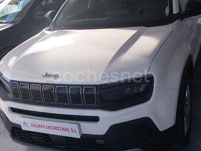 Blanco Usado 2024 Jeep Avenger Altitude SUV | 19.500 € (Precio justo)