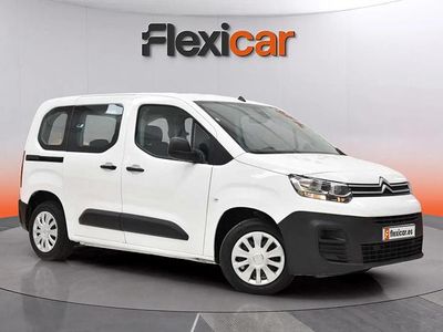 Begagnad Citroën Berlingo Feel 102 HK (75 kW) 2021 Vit Minibuss