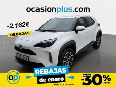 Blanco Usado 2024 Toyota Yaris Hybrid Active Recogida | 23.790 € (Precio justo)