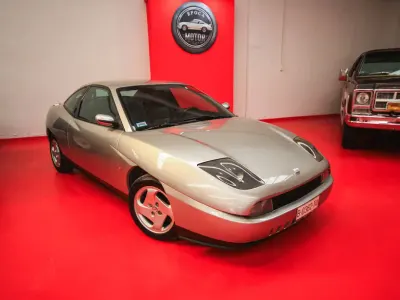 Usado Fiat Coupé 131 CV (96 kW) 1997 Gris Coupe