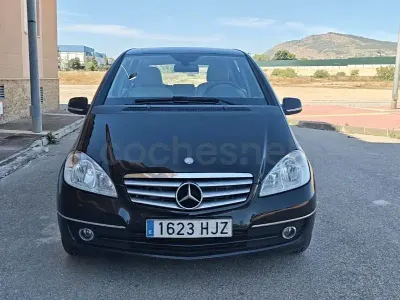 Usado Mercedes A180 AMG 109 CV (80 kW) 2012 Negro Berlina