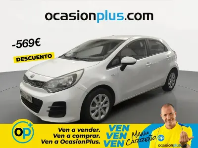 Usado Kia Rio 84 CV (61 kW) 2016 Blanco Utilitario