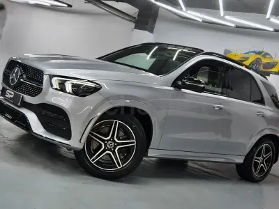 Usado Mercedes GLE300 245 CV (180 kW) 2020 Gris / plata SUV