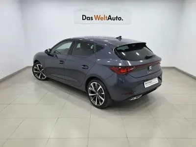 Nuevo Seat Leon FR 150 CV (110 kW) 2026 Gris