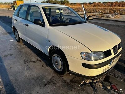Usado Seat Ibiza 60 CV (44 kW) 1999 Blanco Utilitario