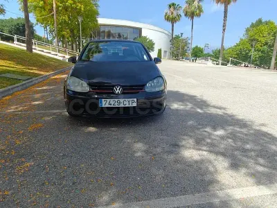 Usado VW Golf IV 110 CV (80 kW) 2004 Negro Berlina