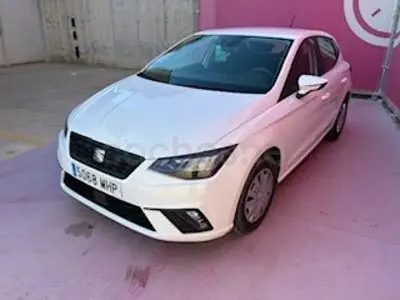 Używany Seat Ibiza Reference 80 KM (58 kW) 2023 Biały Hatchback