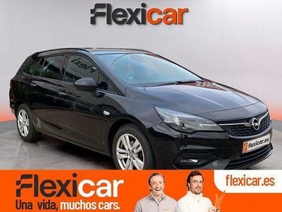 Usado Opel Astra Elegance 145 CV (106 kW) 2020 Negro Familiar