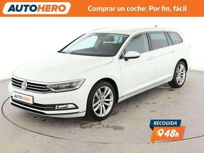 Usado VW Passat Sport 190 CV (139 kW) 2017 Blanco Familiar