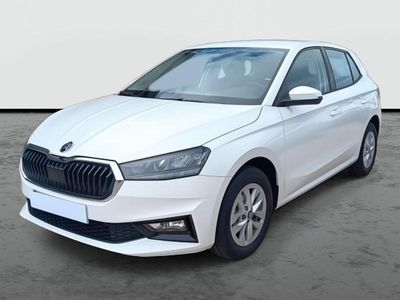 Nuevo Skoda Fabia Selection 95 CV (69 kW) 2025 Blanco candy Utilitario