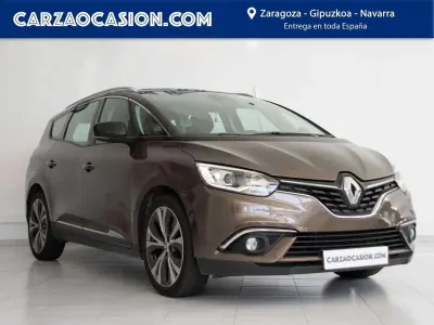Usado Renault Scénic III Bose Edition 131 CV (96 kW) 2017 Marrón Monovolumen