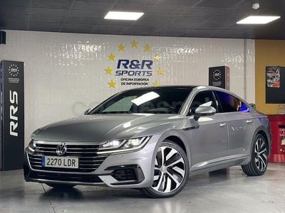 Usado VW Arteon R-line 190 CV (139 kW) 2020 Gris / plata Berlina
