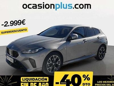 Gris Usado 2024 BMW 116 Utilitario | 29.991 € (Un poco caro)