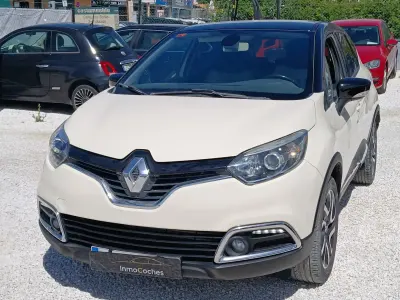 Używany Renault Captur Life 90 KM (66 kW) 2016 Beżowy SUV