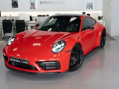 Usado Porsche 911 Carrera GTS 480 CV (353 kW) 2024 Rojo Coupe