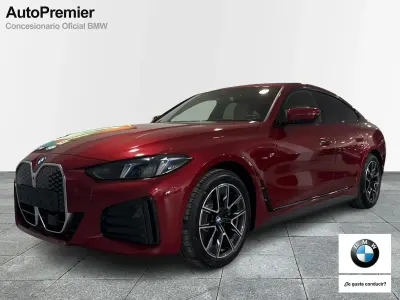 Nuevo BMW i4 Comfort Edition 250 kW (340 CV) 2026 Rojo Berlina
